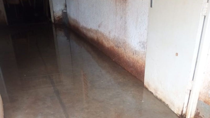 Überschwemmungsschäden in Krankenstation in Embu/Kenia