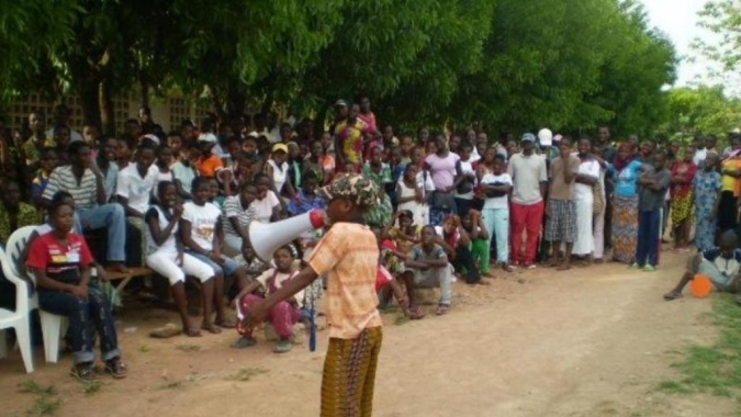 In Togo: Für Jugendaufklärung, Familienplanung, Gesundheit und Bildung